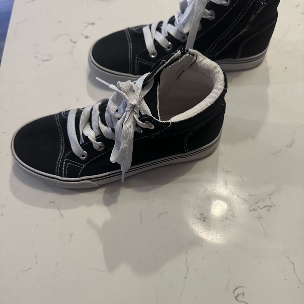 Black High-Top Sneakers with White Laces